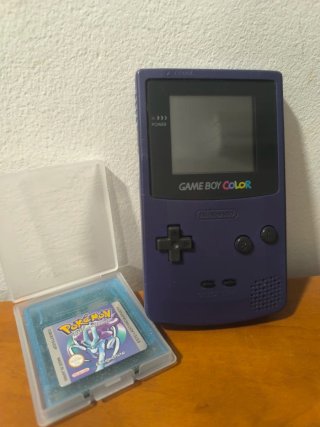 Nintendo Game Boy Color Violeta + Pokémon Cristal