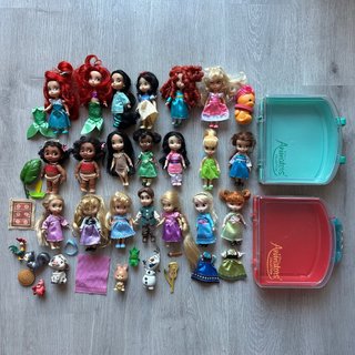 Lote 20 Muñecas Mini Animators con Accesorios.