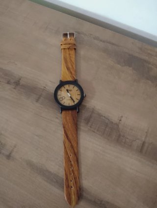 Reloj correa efecto madera