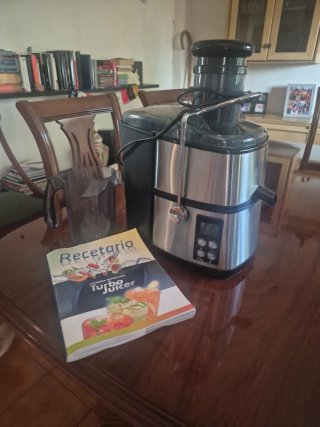 Licuadora Profesional Turbo Juicer