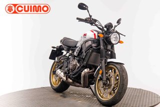 YAMAHA XSR 700 X TRIBUTE