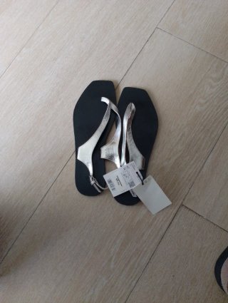 Sandalias de mujer nuevas