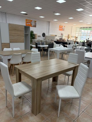Mesa comedor madera + sillas Nueva.