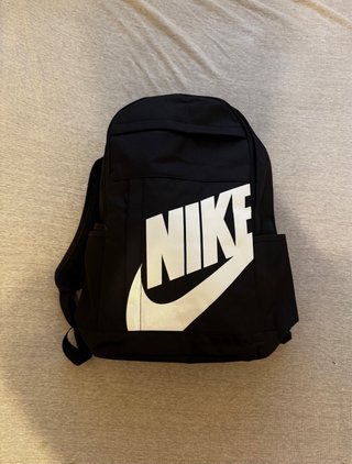 Mochila Nike Negra