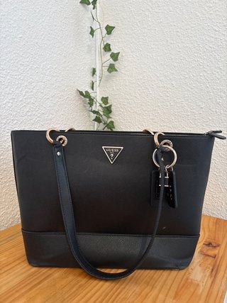Bolso Grande Guess Negro