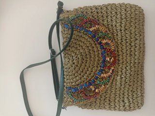 Bolso de Rafia Verde con Abalorios