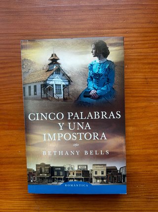 Cinco palabras y una impostora
