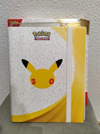 Carpeta Pokémon 30 Aniversario