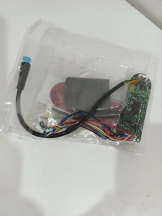 Placa electrónica con cableado patinete