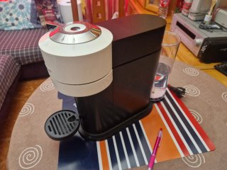 Cafetera Nespresso Vertuo