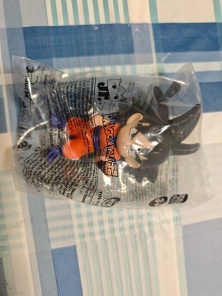 Figura Goku Dragon Ball Super Burger King