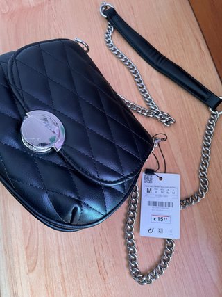 Bolso Acolchado Negro Stradivarius