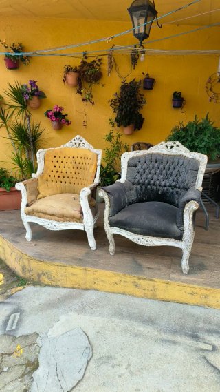 Poltrone da restaurare