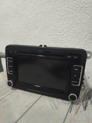 Radio Volkswagen Touran 2013