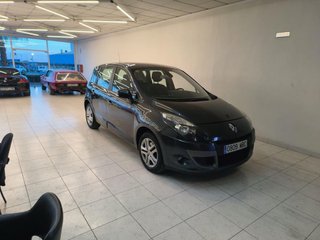 Renault Grand Scenic 2012