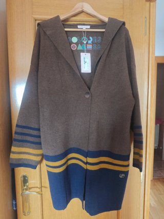 Chaqueta Dolores Promesas a estrenar