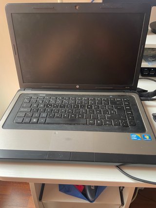 Portátil HP 630