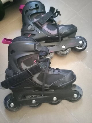 Patines en línea Oxelo Talla 38 con funda.