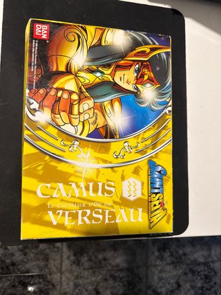 Figura Camus de Acuario Saint Seiya Bandai