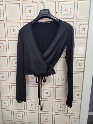 Cardigan cruzado negro