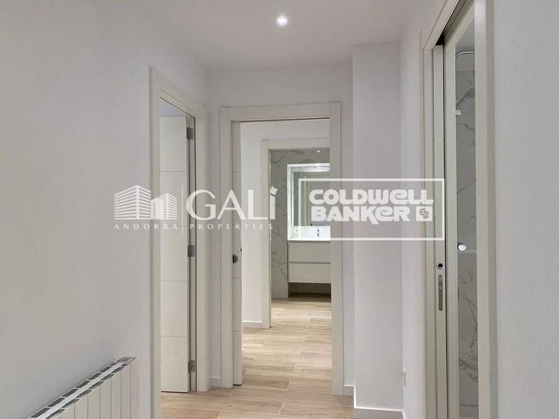 Piso de 3 habitaciones en alquiler en Escaldes-Engordany · 52 de 59