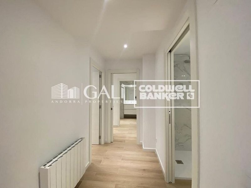 Piso de 3 habitaciones en alquiler en Escaldes-Engordany · 53 de 59