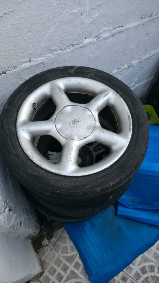 Llantas Ford Escort 15 pulgadas