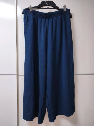 Pantalón fluido ancho azul marino