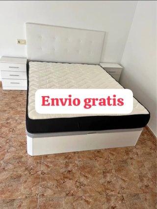 Camas y armarios