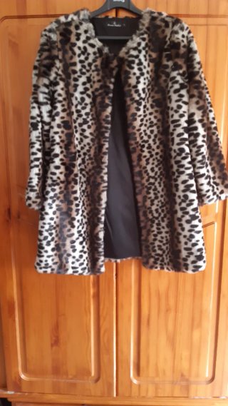 Chaquetón de Pelo Estampado Animal
