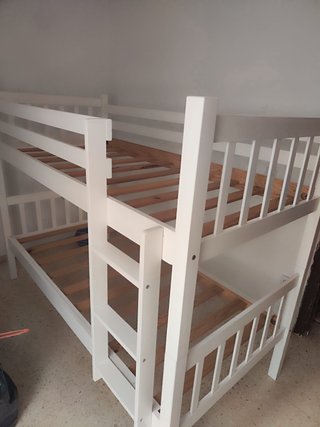 Litera de Madera Blanca