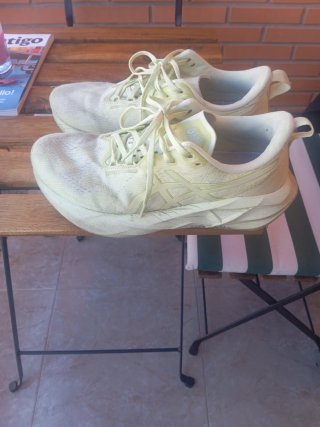 Zapatillas Asics Novablast 5