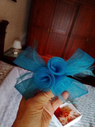 Tocado de Mujer Azul Turquesa