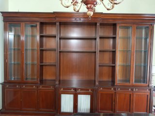 Mueble de Salón Clásico de Madera