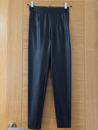 Pantalón Bershka Negro
