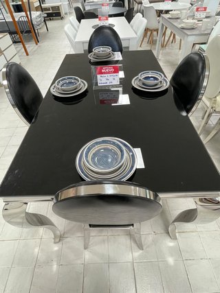 Mesa de Comedor con 4 Sillas