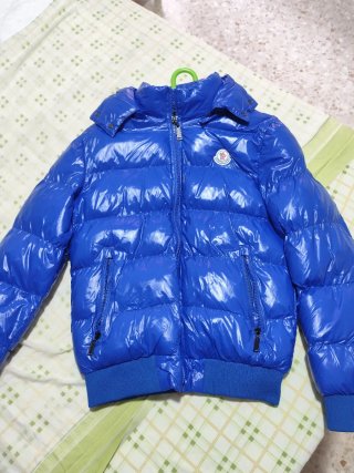 Chaquetón Moncler Azul solo ventas en Mano