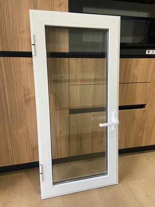 Ventana de Aluminio Blanca 50x105