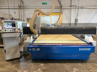 Fresadora CNC Nfinite SH2030F