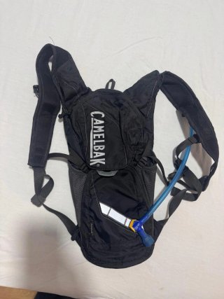 Mochila de Hidratación CamelBak Rogue Negra