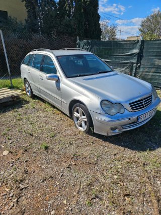 Mercedes-Benz Clase C 2005