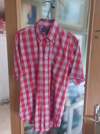 Camisa Dutti Sport de cuadros. Sisa 55cms,hombro45