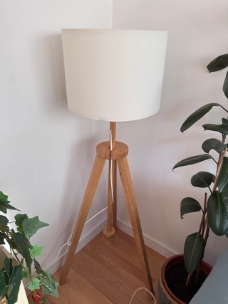 Lámpara de pie IKEA LAUTERS