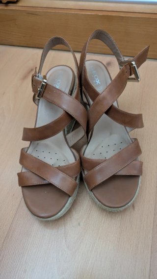 Sandalias Geox Marrones
