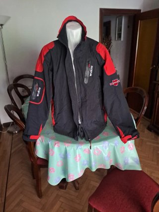 Parka Würth Negra y Roja