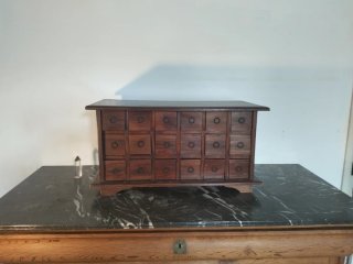 Clasificador Antiguo de Madera Maciza