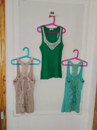 Lote 3 Camisetas de Tirantes con Encaje