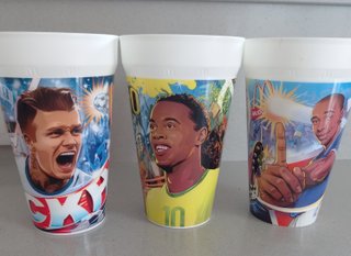 Set di 3 bicchieri McDonald's calciatori