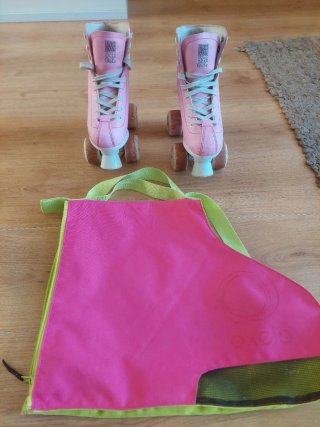 Patines de 4 Ruedas Rosa con Bolsa
