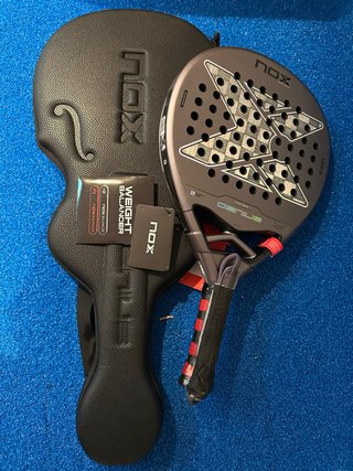 Pala NOX AT10 Genius 18K Alum Agustín Tapia